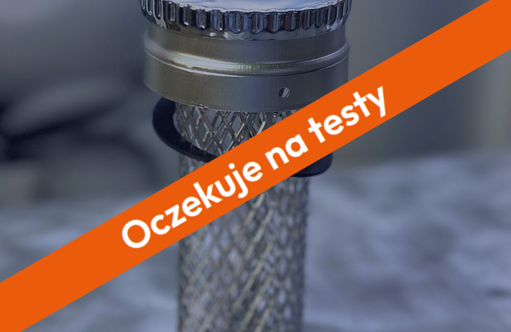 Sito do wlewu paliwa z pokrywką
